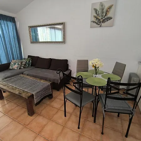 Apartman Torres De Yomely *