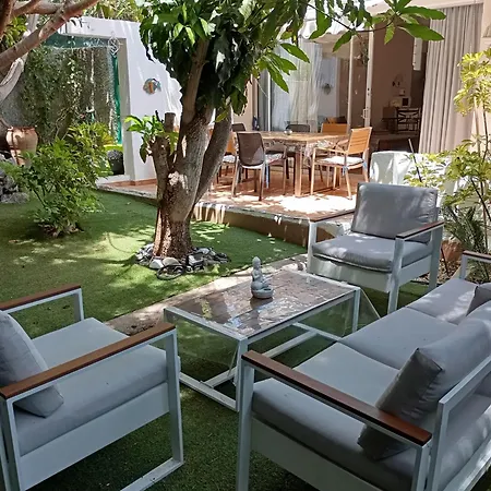 Torres De Yomely * Playa de las Américas